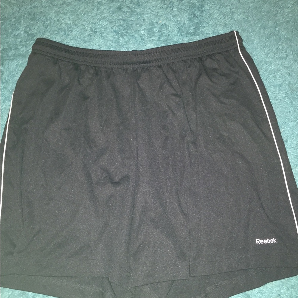 Men’s Reebok shorts size XL